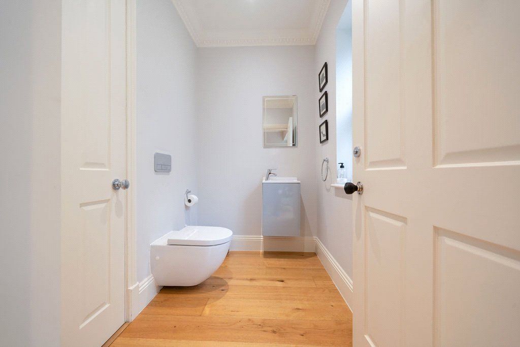 Property photo 3 of 24 Picture No. 08