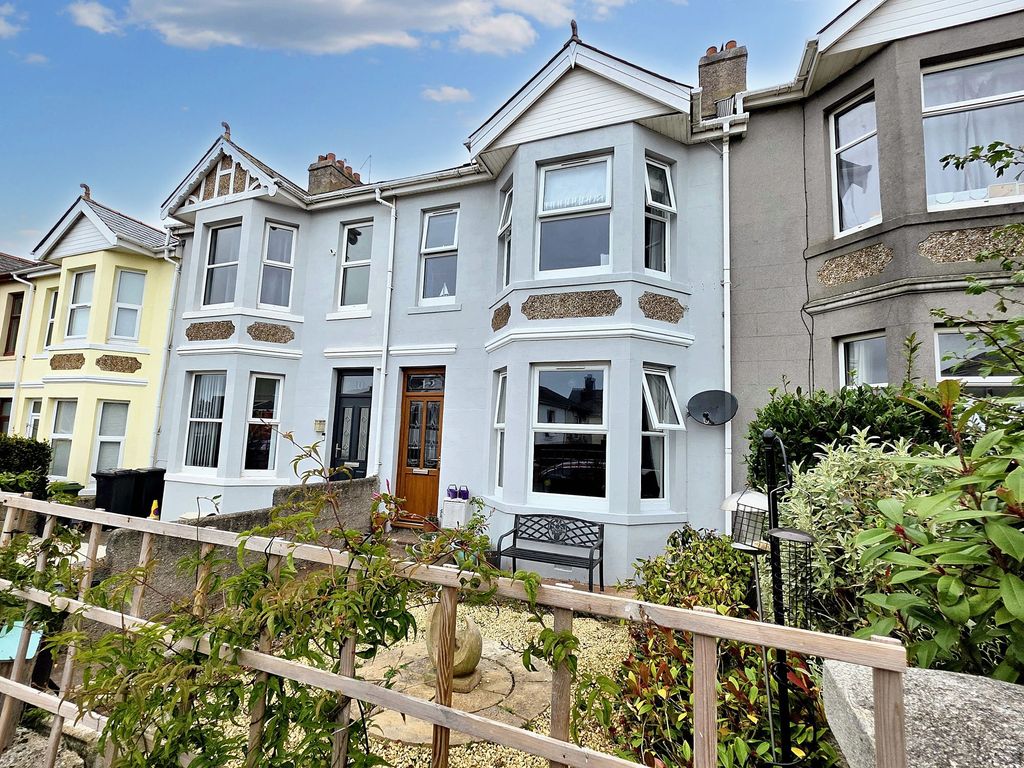 Property photo 1 of 16