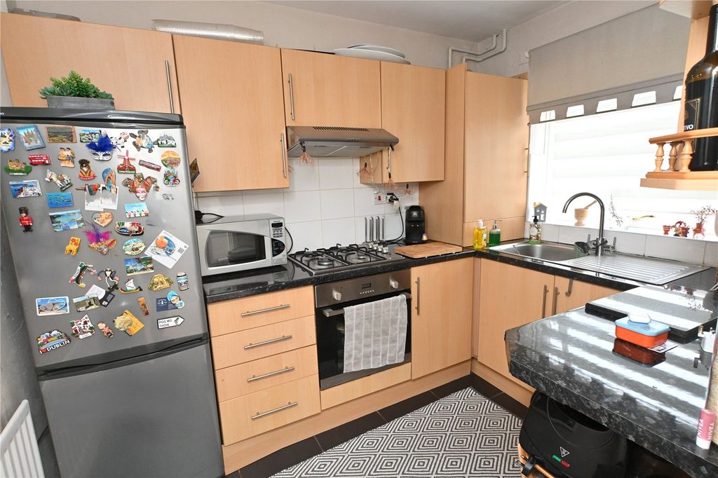 Property photo 3 of 13 Picture No. 05