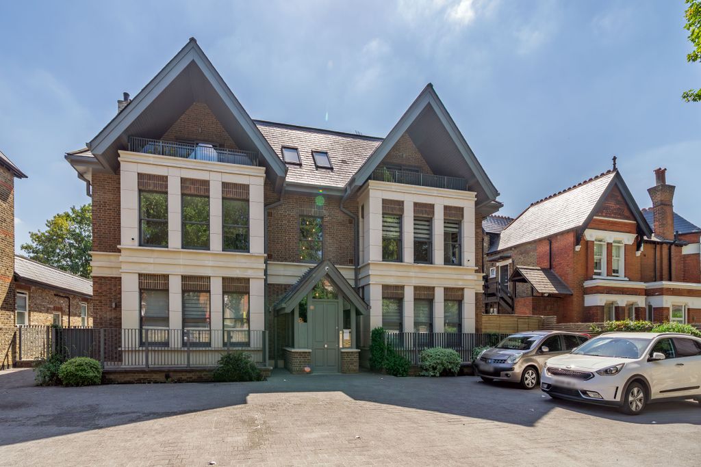Property photo 1 of 15
