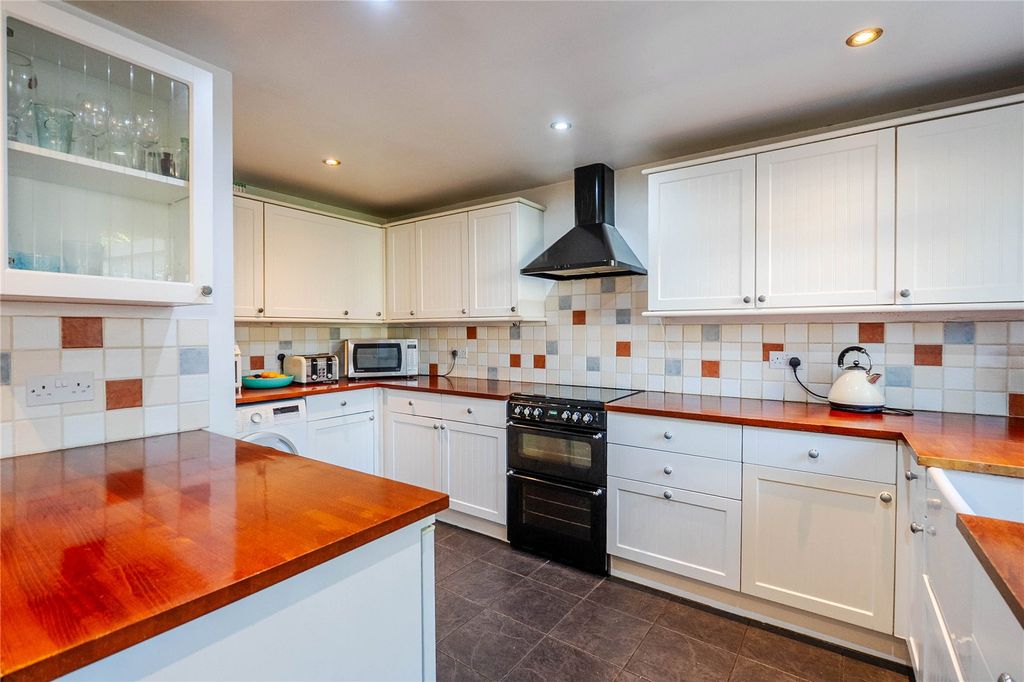 Property photo 3 of 16 Picture No. 09