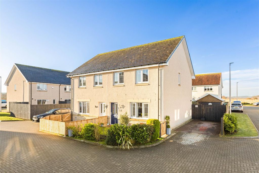 Property photo 1 of 31 1.Jpg