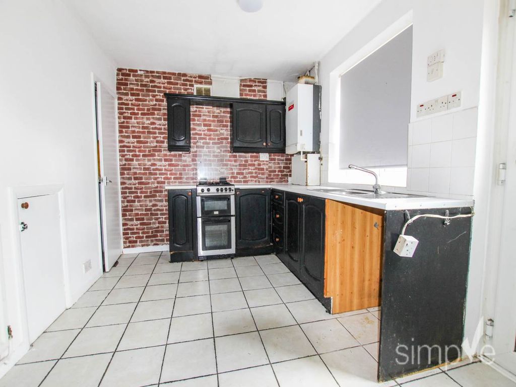 Property photo 1 of 11 Img_5030