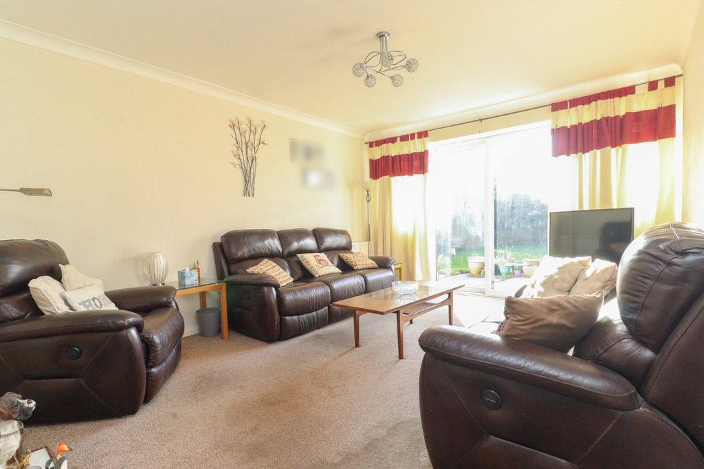 Property photo 2 of 15 Picture 2