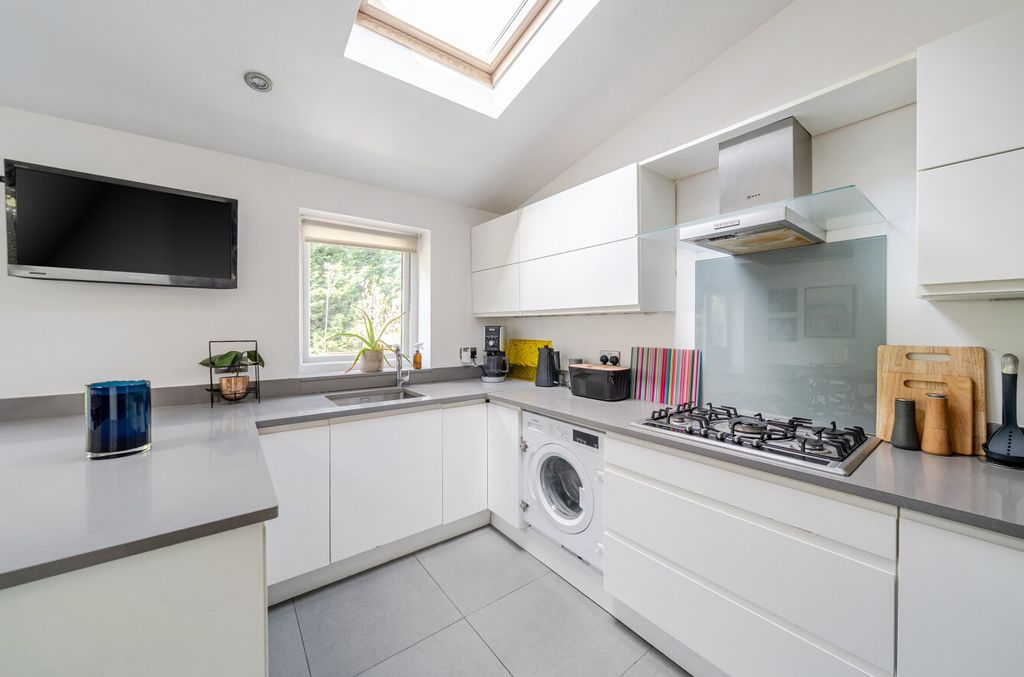 Property photo 2 of 38 Kitchen