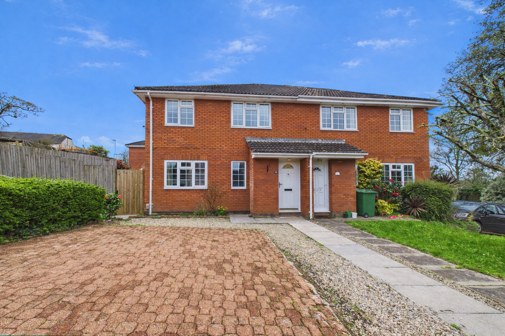 Property photo 1 of 17 Front