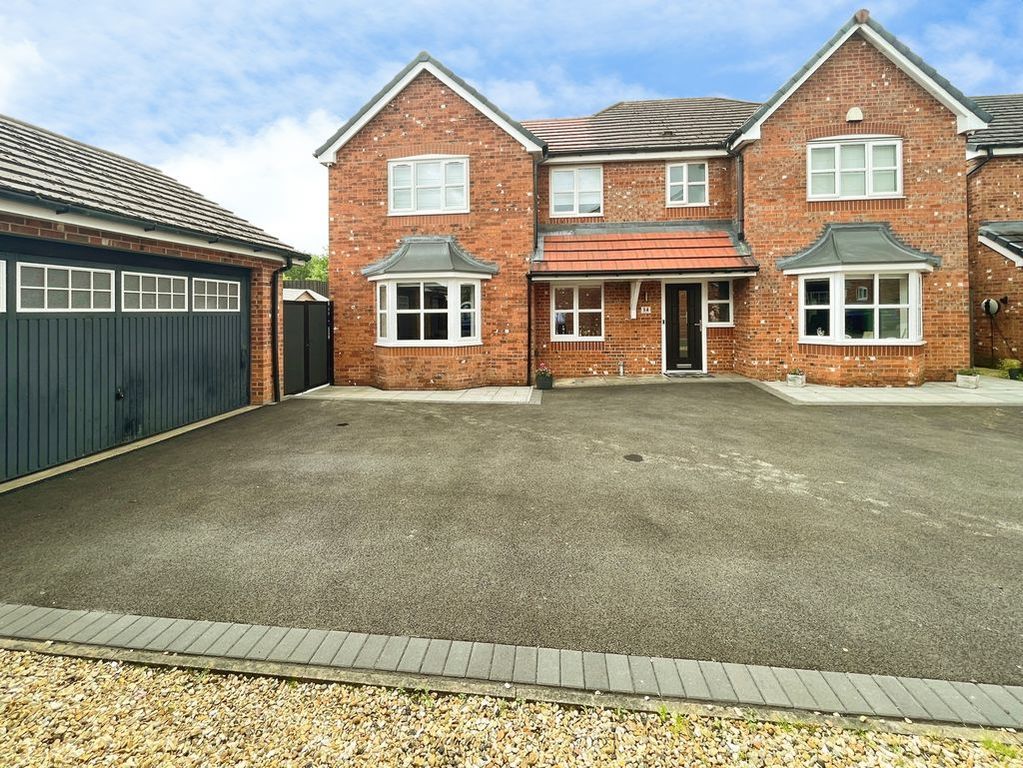 Property photo 3 of 32 External Front