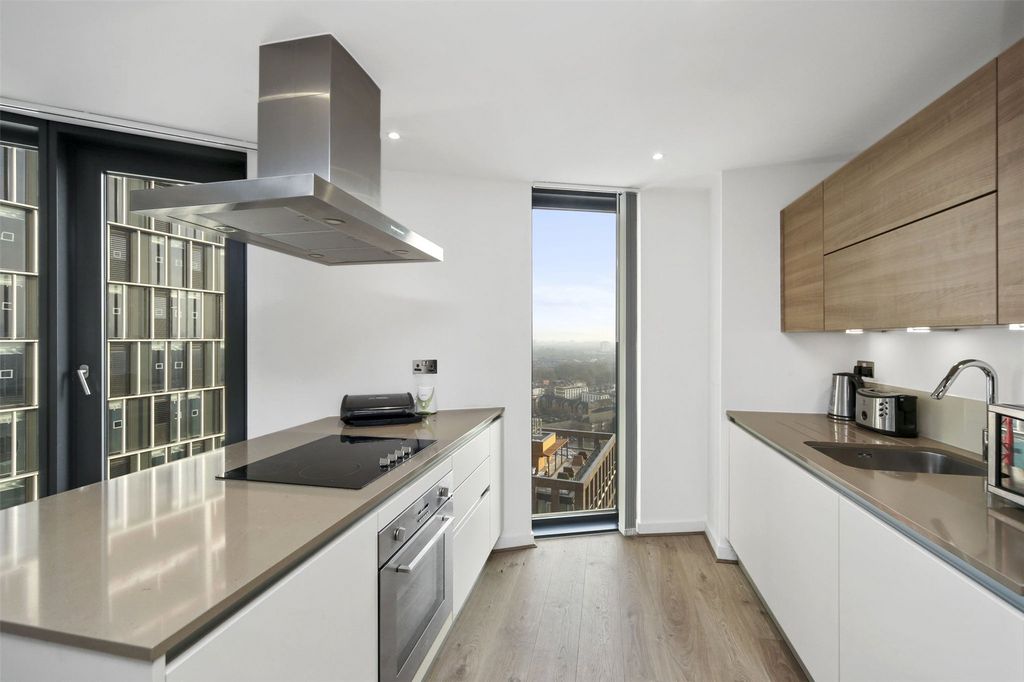 Property photo 2 of 10 Picture No. 07