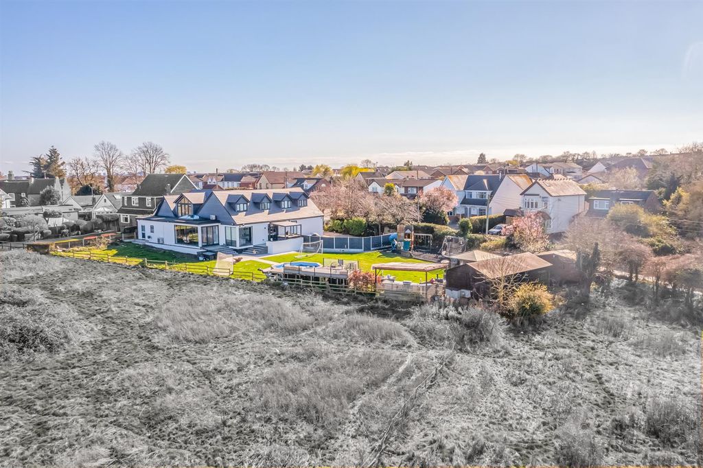 Property photo 1 of 45