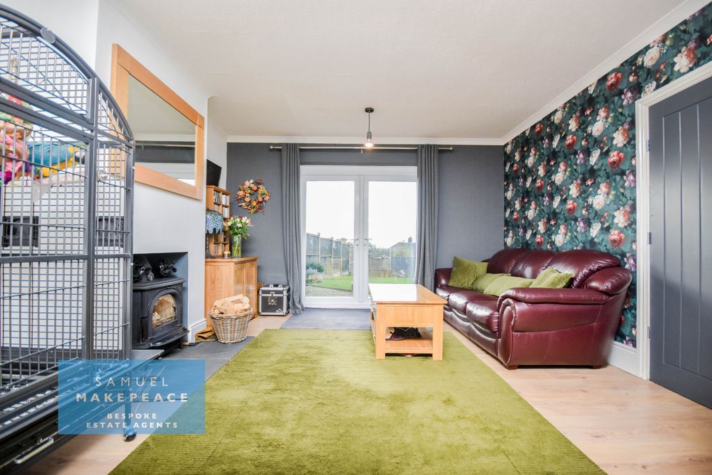 Property photo 3 of 22 Gallery