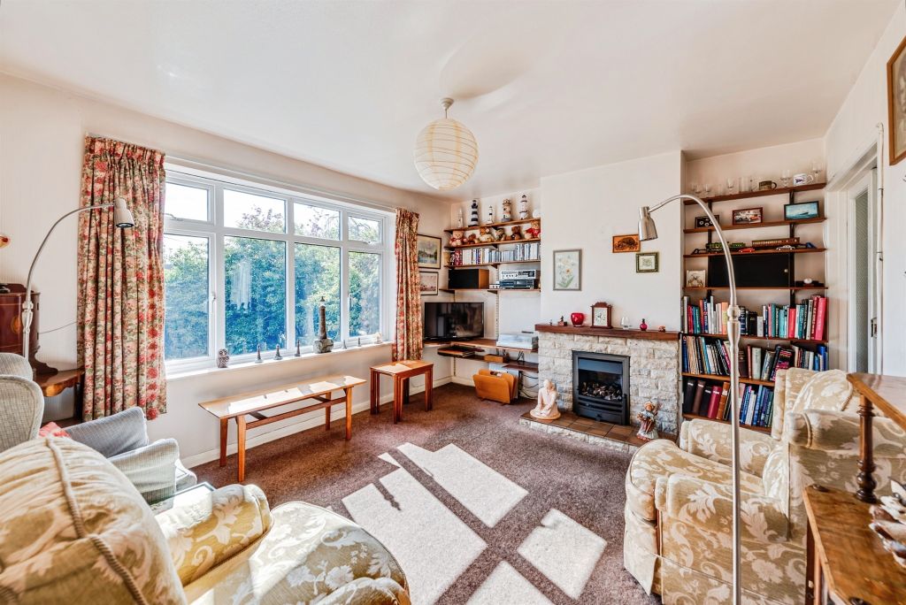 Property photo 3 of 15