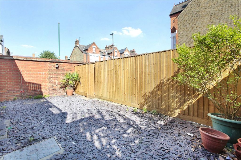 Property photo 1 of 10