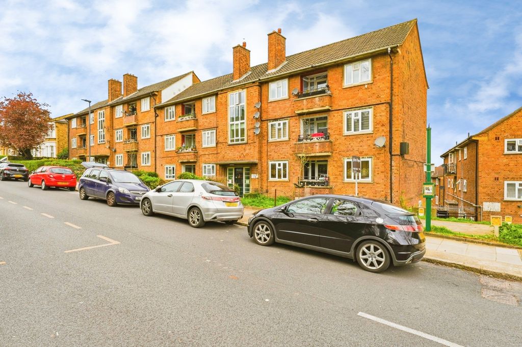 Property photo 1 of 20 Pbox-Img.Jpg