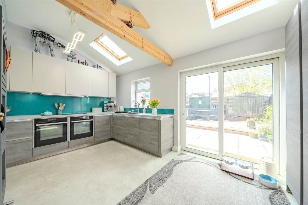 Property photo 3 of 13 Picture No. 03