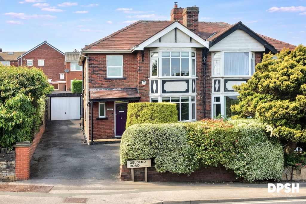 Property photo 1 of 31