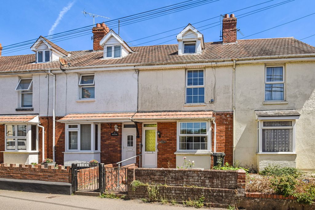Property photo 1 of 7