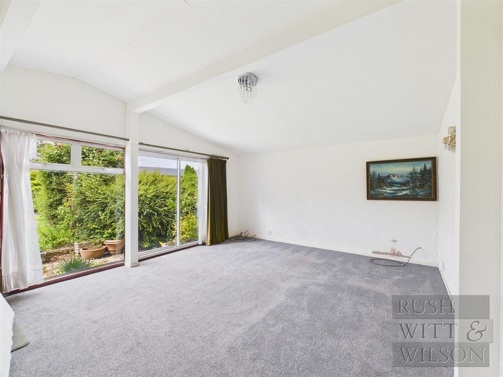 Property photo 1 of 25