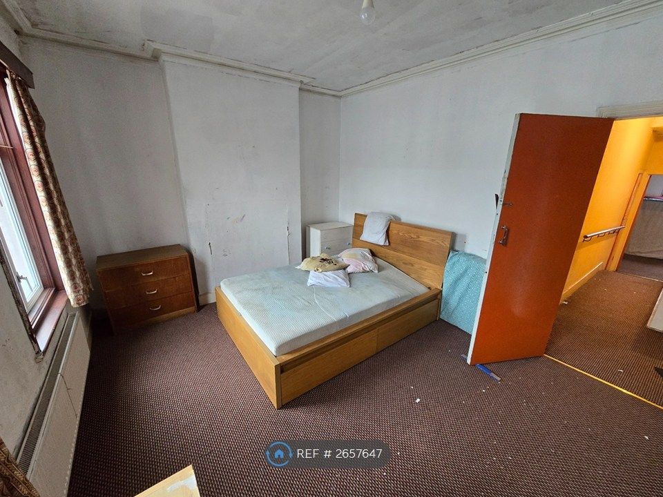 Property photo 2 of 4