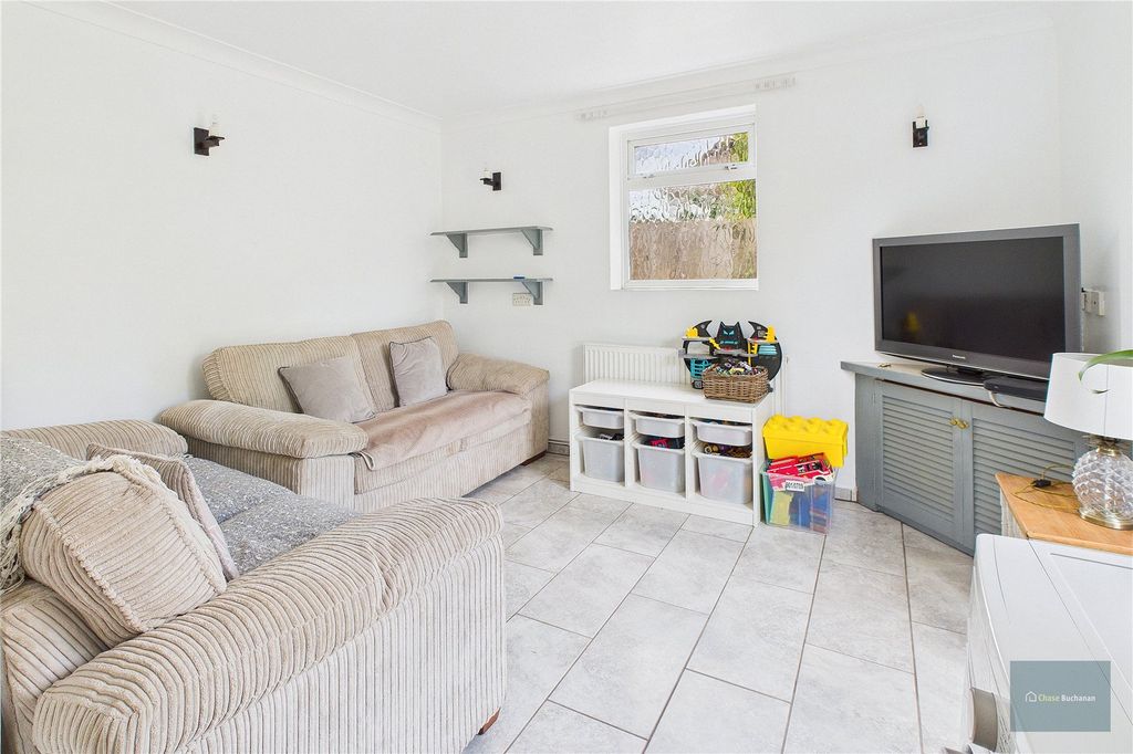 Property photo 3 of 14 Picture No. 08