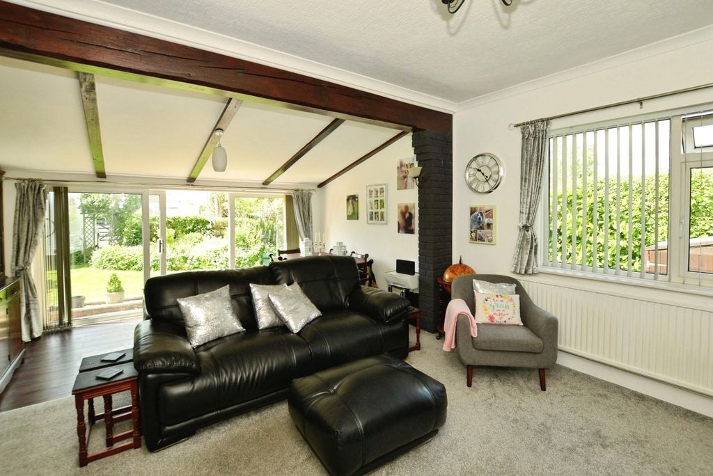 Property photo 3 of 20 Picture No. 23