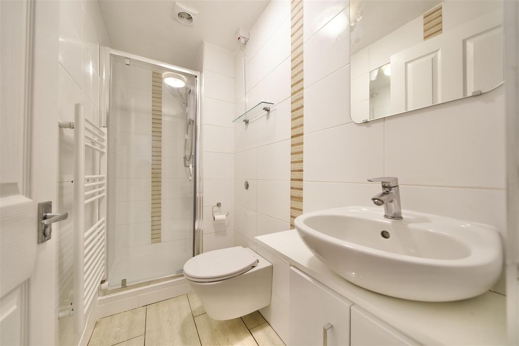 Property photo 3 of 9 Dsc07808.Jpeg