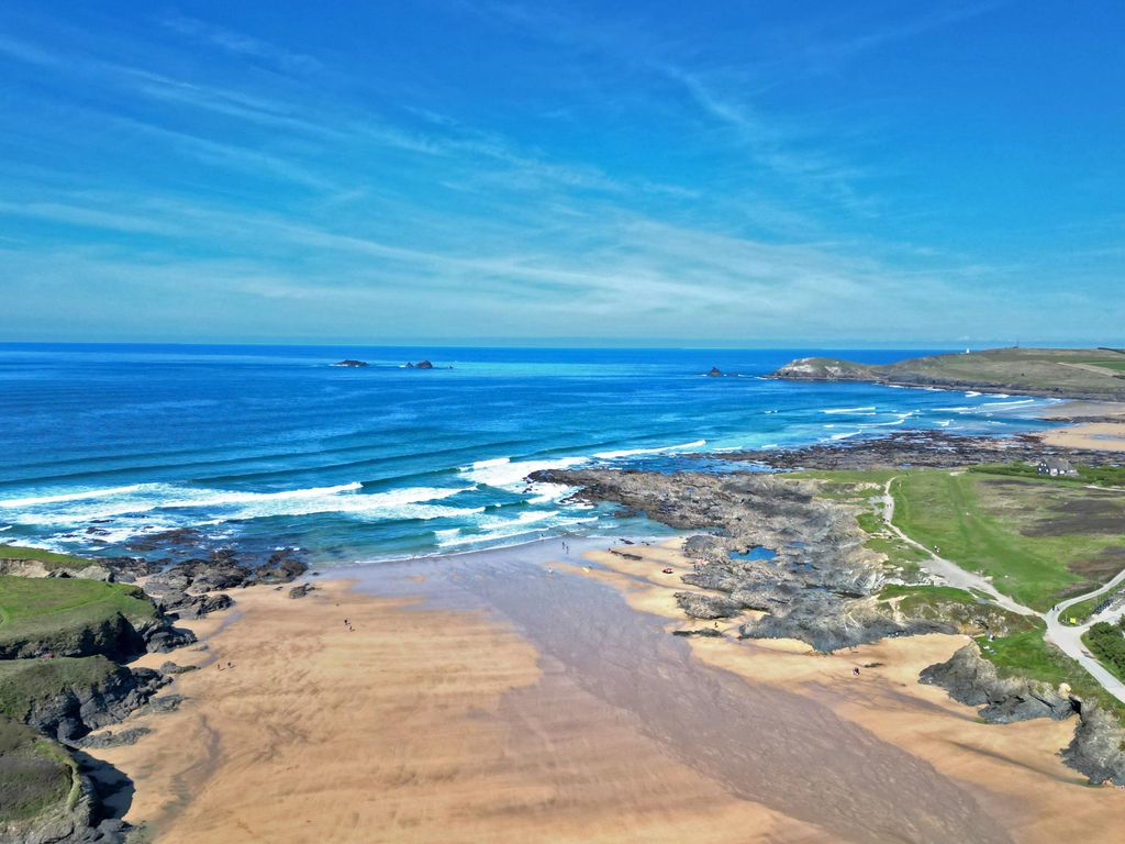 Property photo 2 of 24 Image