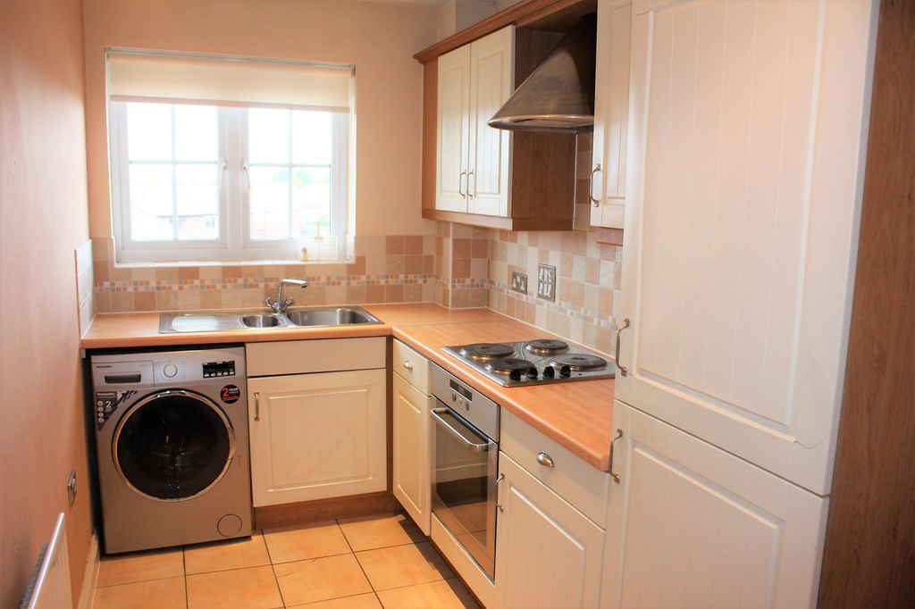 Property photo 2 of 5