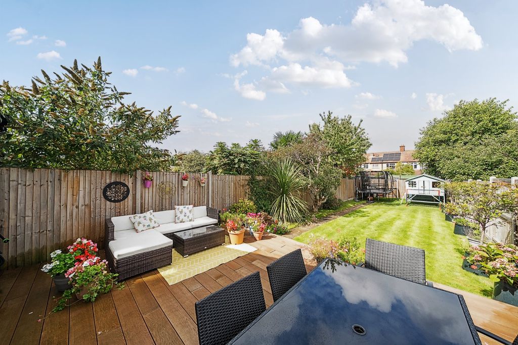 Property photo 2 of 25 Picture No. 01