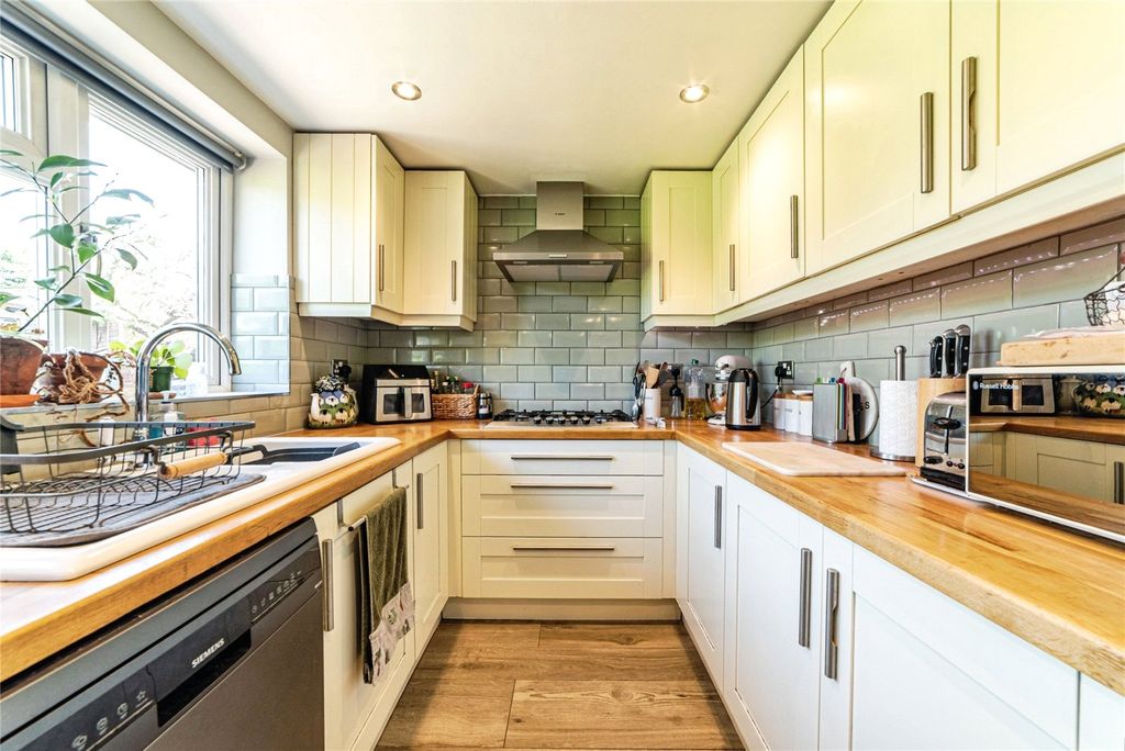 Property photo 3 of 19 Picture No. 56