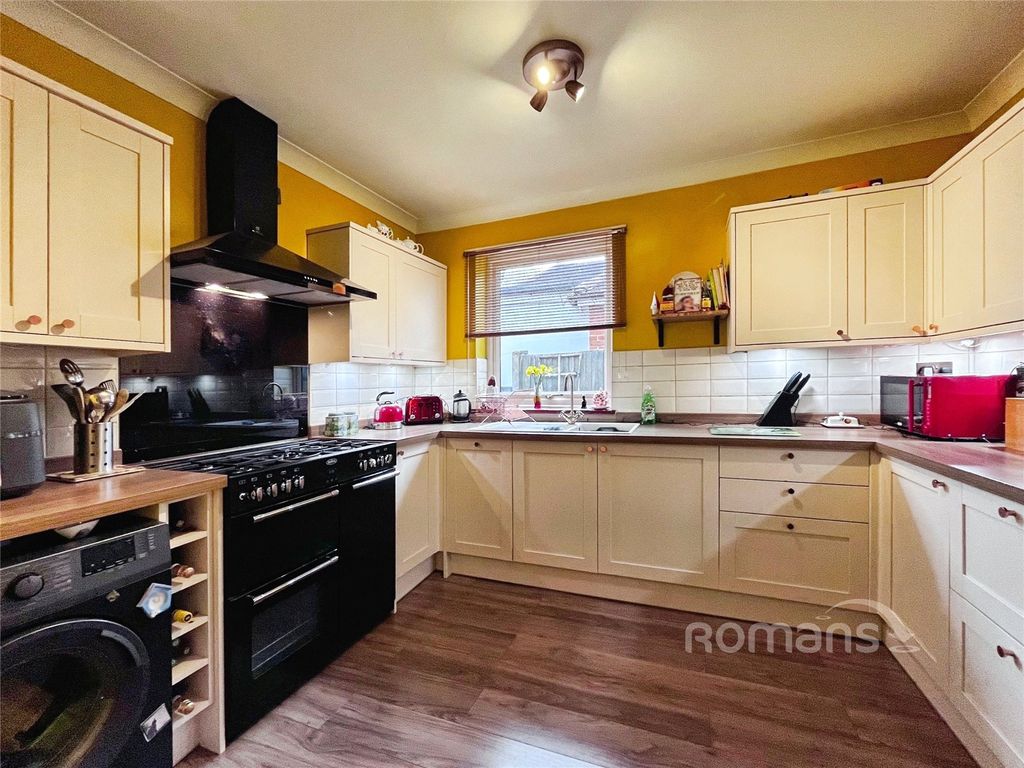 Property photo 2 of 14 Picture No. 14