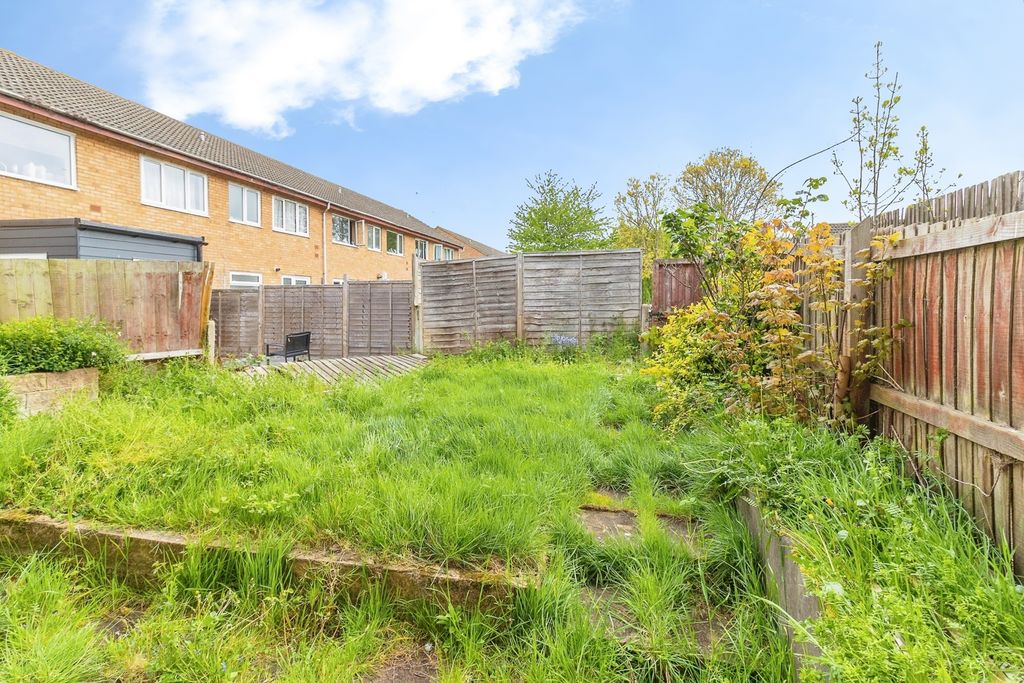 Property photo 2 of 16 Pbox-Img.Jpg