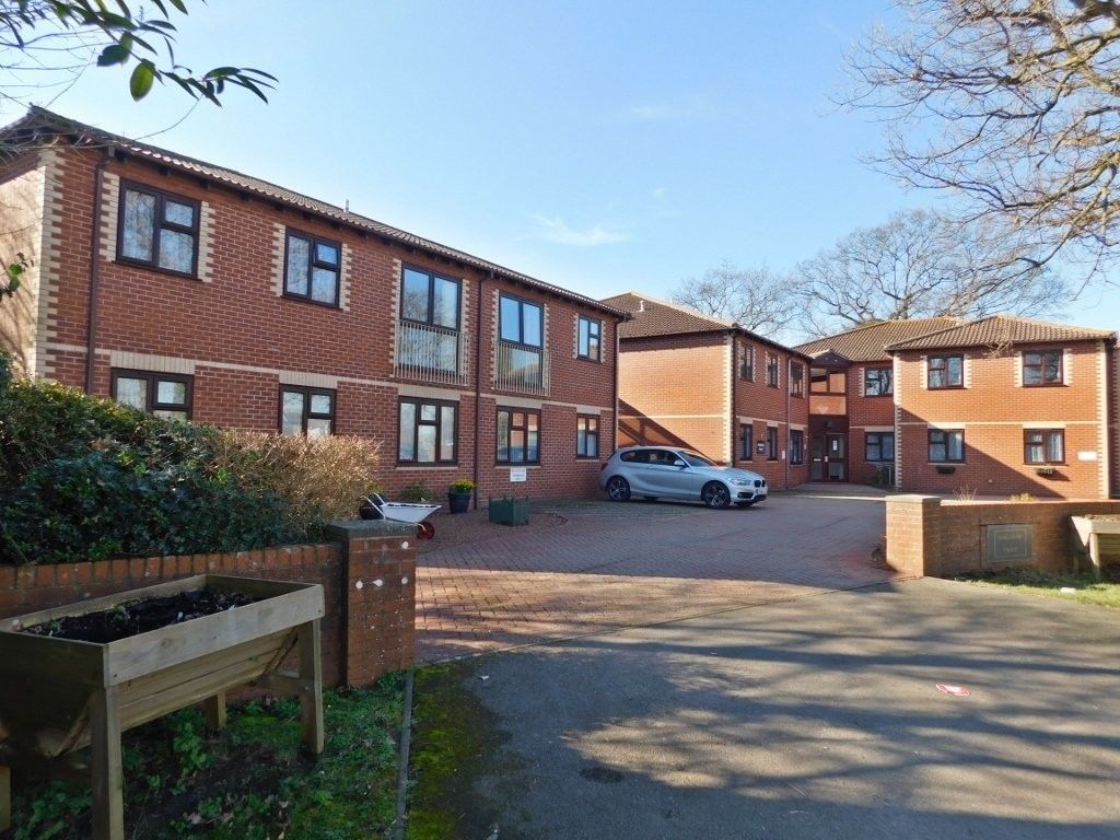 Property photo 1 of 14