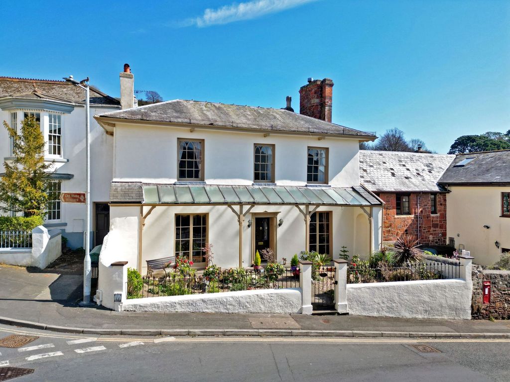 Property photo 1 of 31