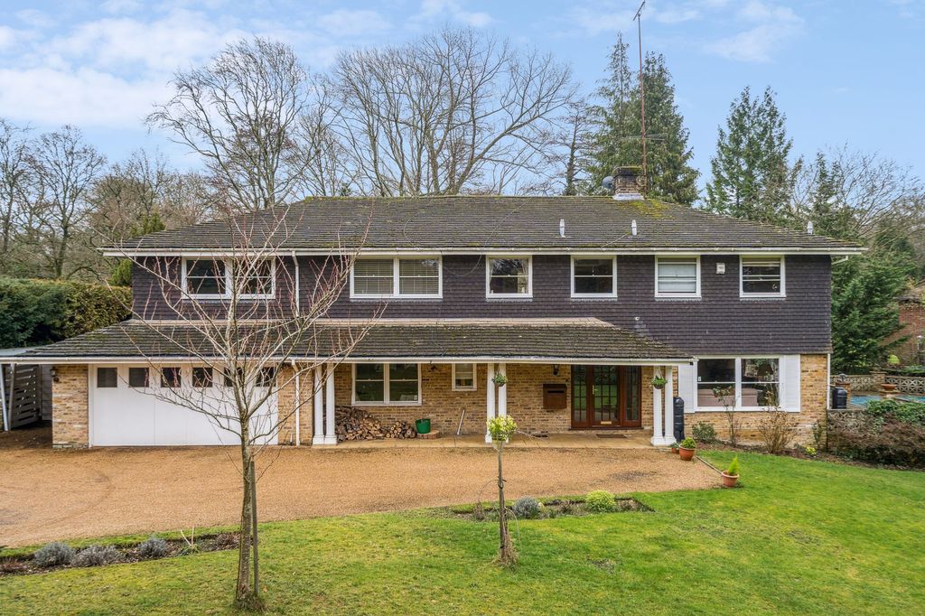 Property photo 1 of 26 Front