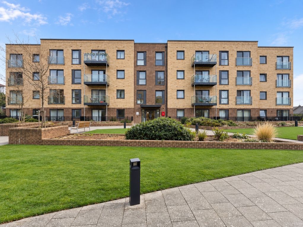 Property photo 1 of 5 6116041