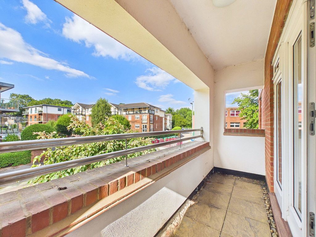Property photo 2 of 13