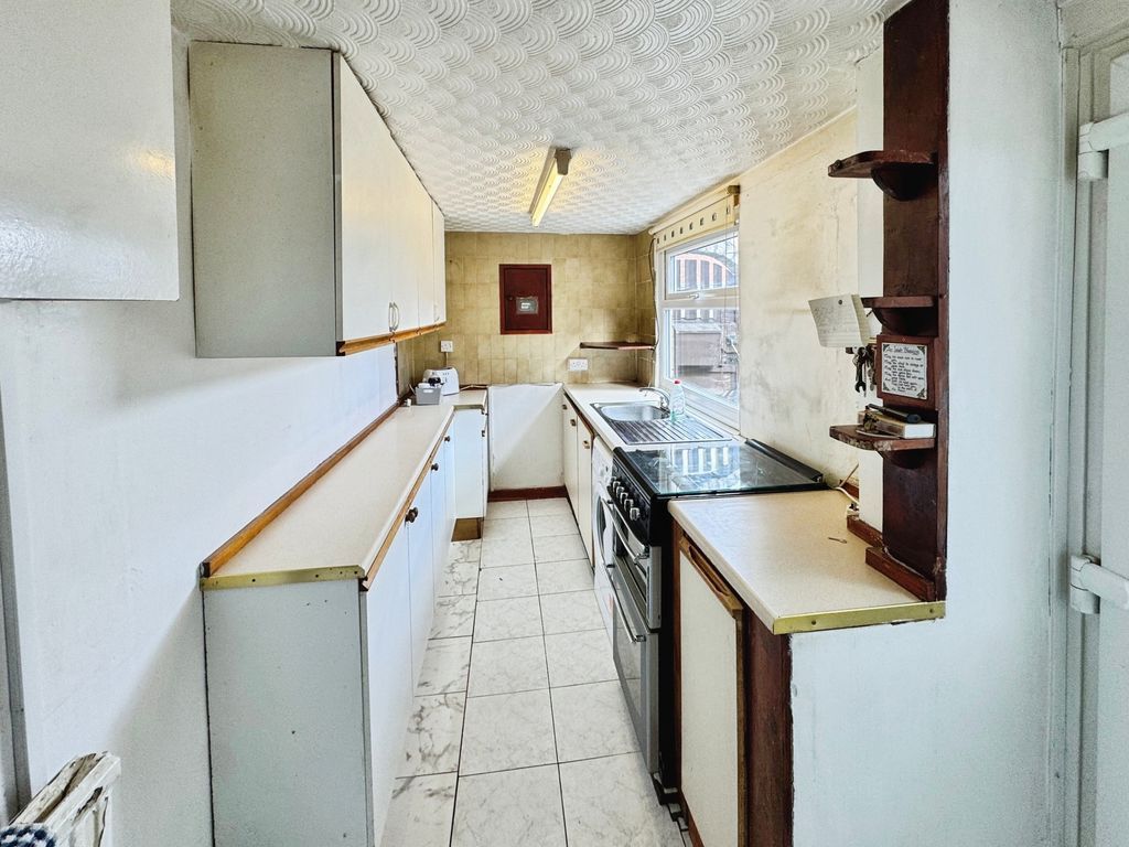 Property photo 3 of 9 Photo 3