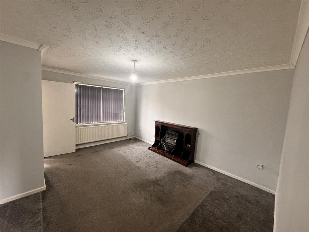 Property photo 3 of 10 Img_9049.Jpg