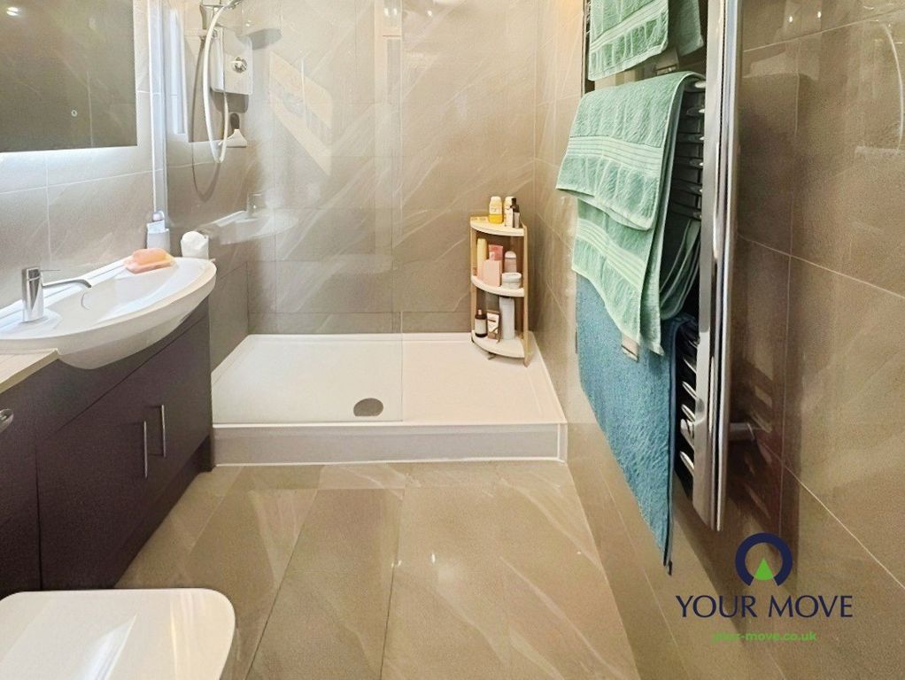 Property photo 3 of 15 Pbox-Img.Jpg