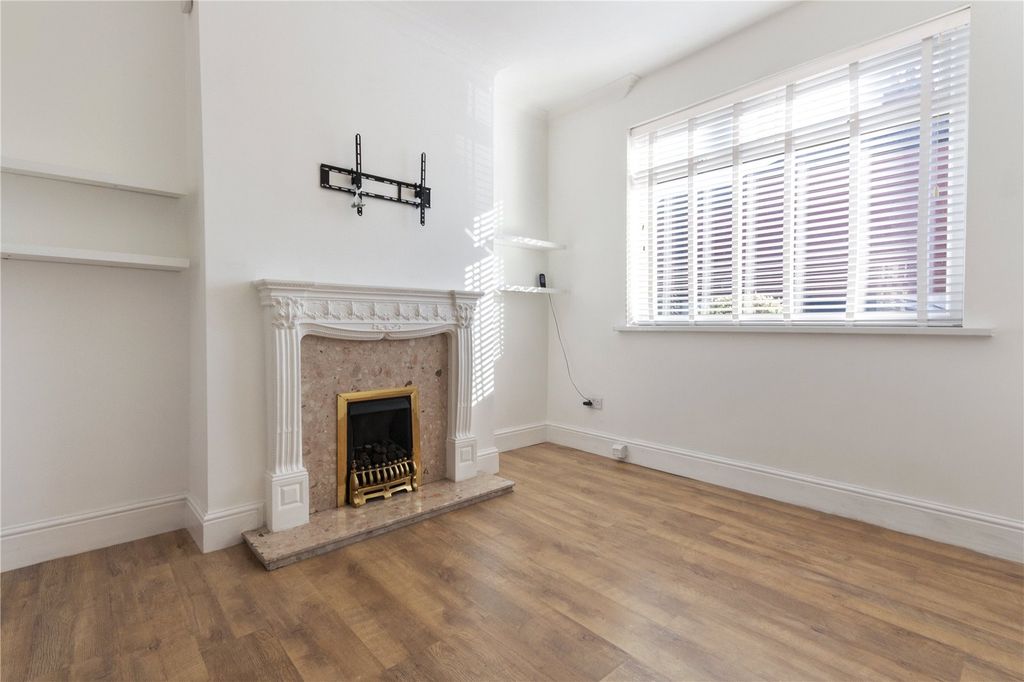 Property photo 3 of 9 Picture No. 02