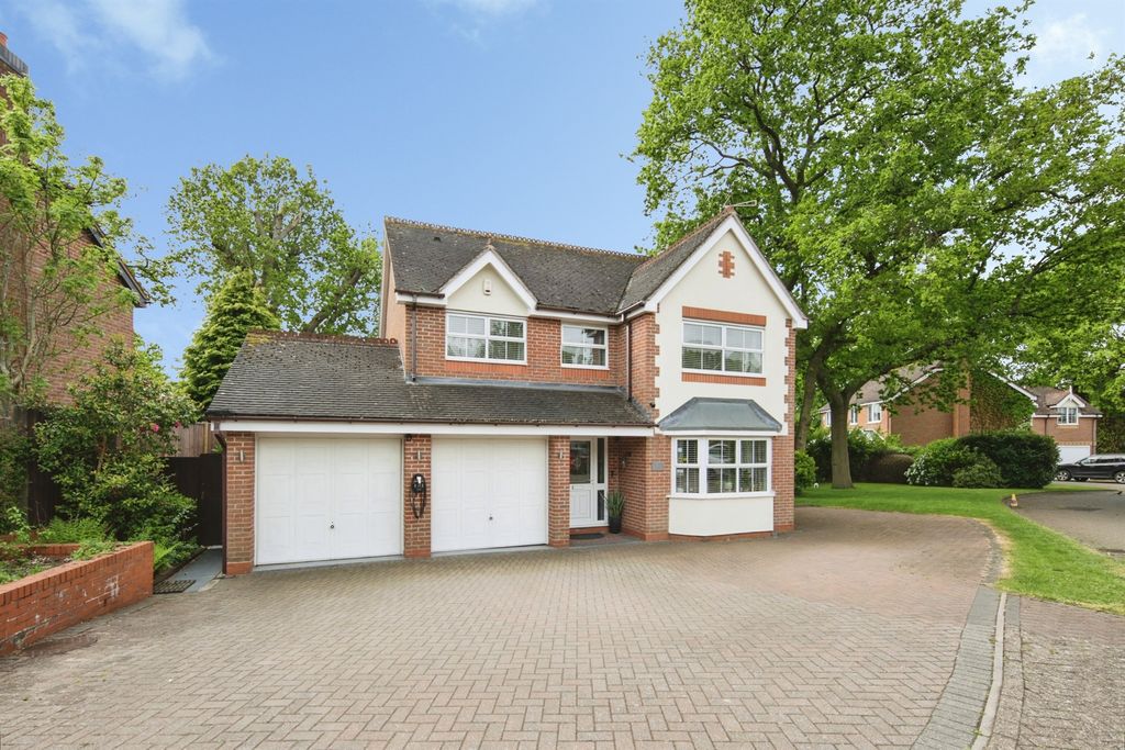 Property photo 1 of 25