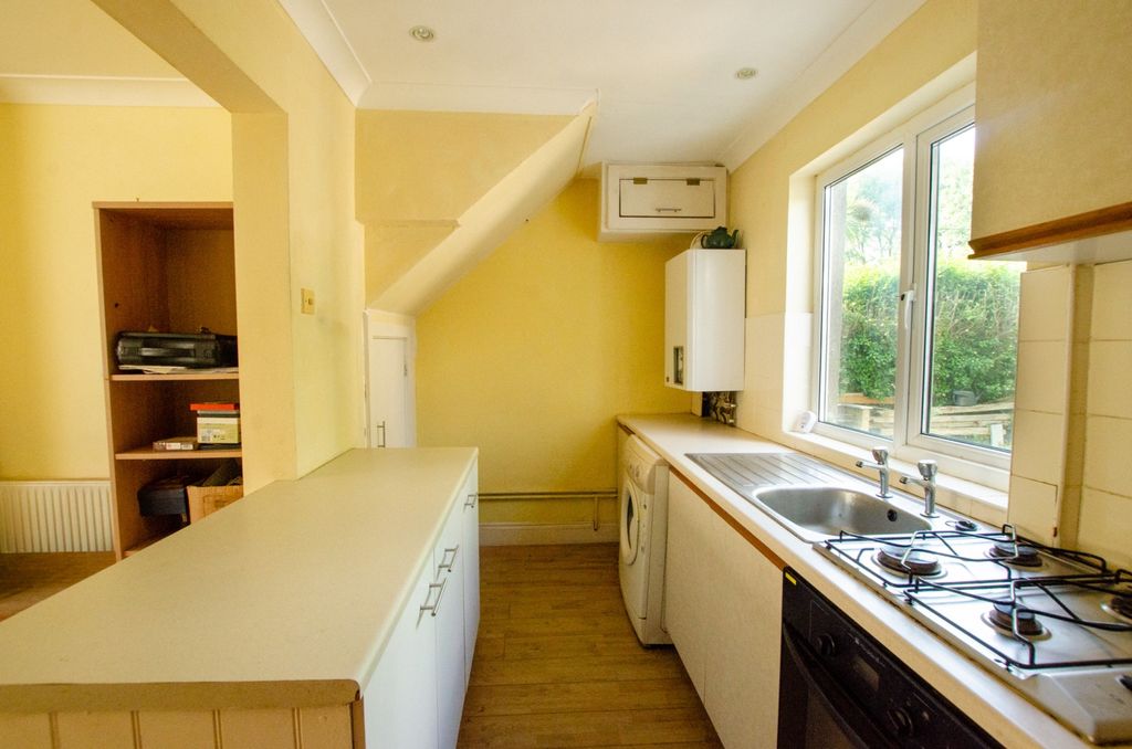 Property photo 3 of 10 17 Northey Road Tps Bodmin Branch 01208 74182 -1