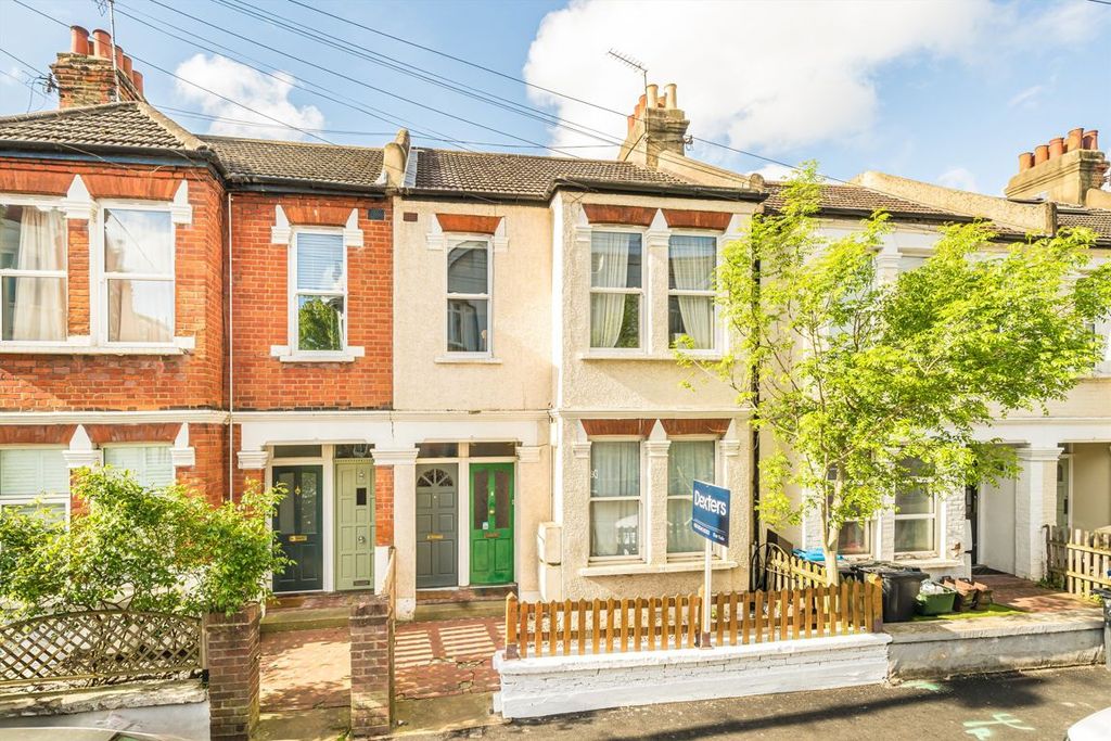 Property photo 1 of 8