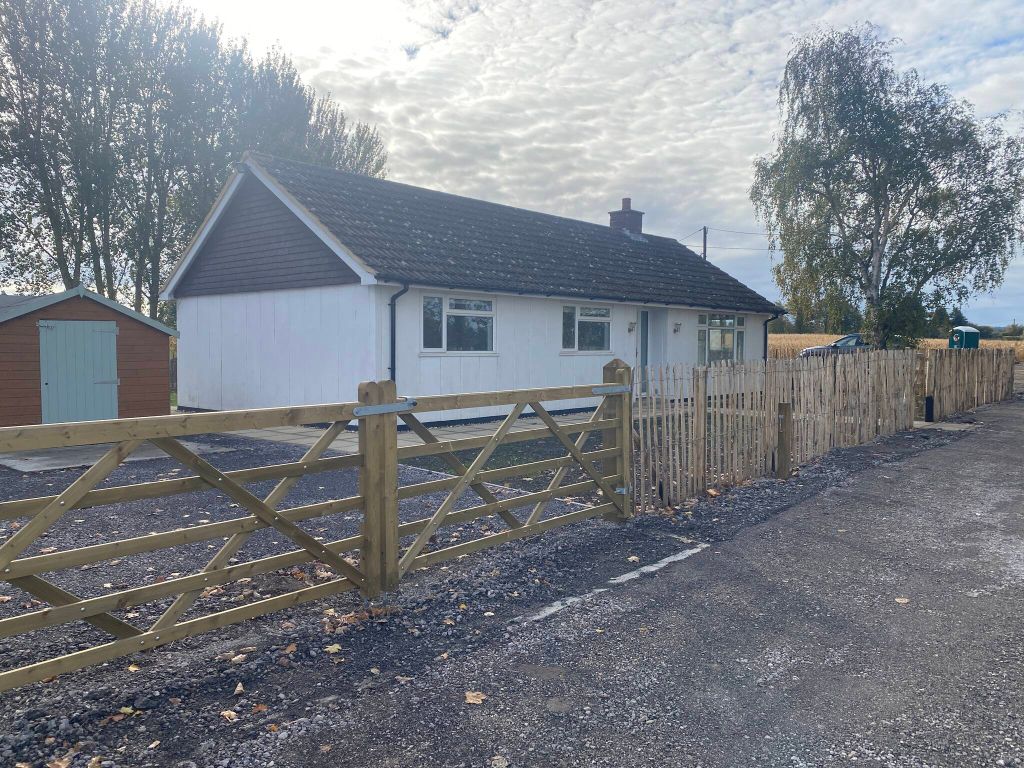 Property photo 1 of 10 Photo