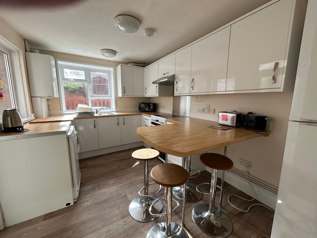 Property photo 2 of 12 Img-20250922-Wa0111