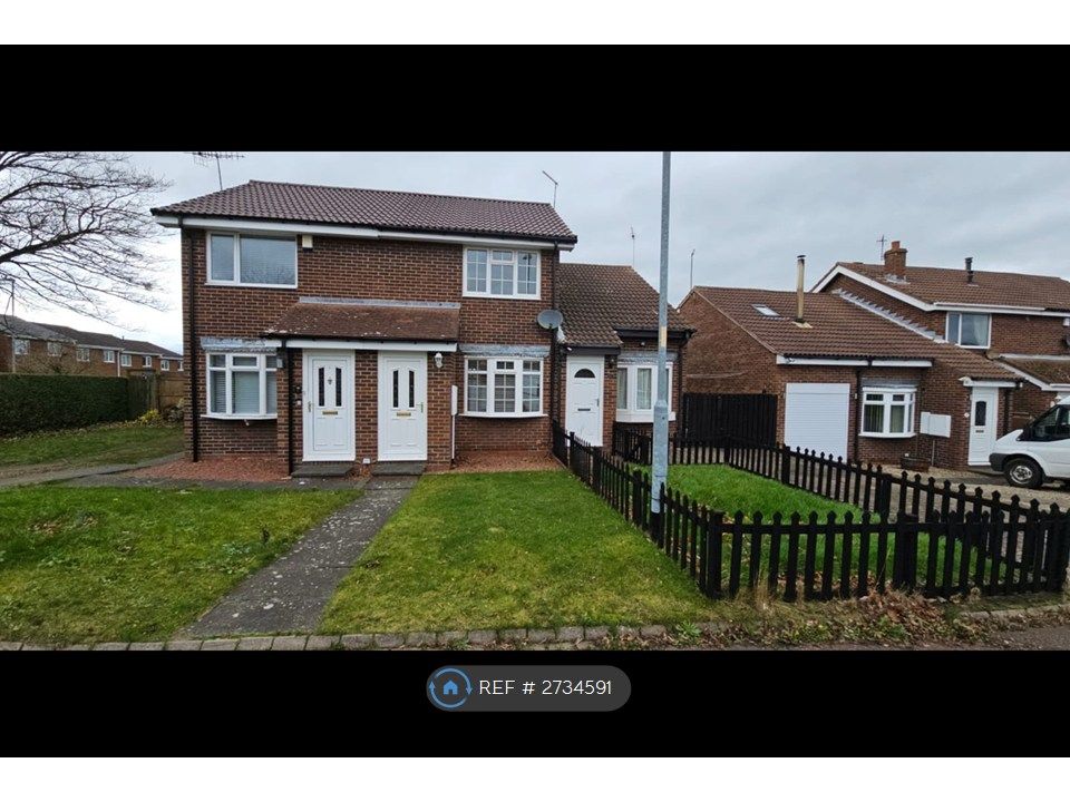 Property photo 2 of 19 Front View Of House