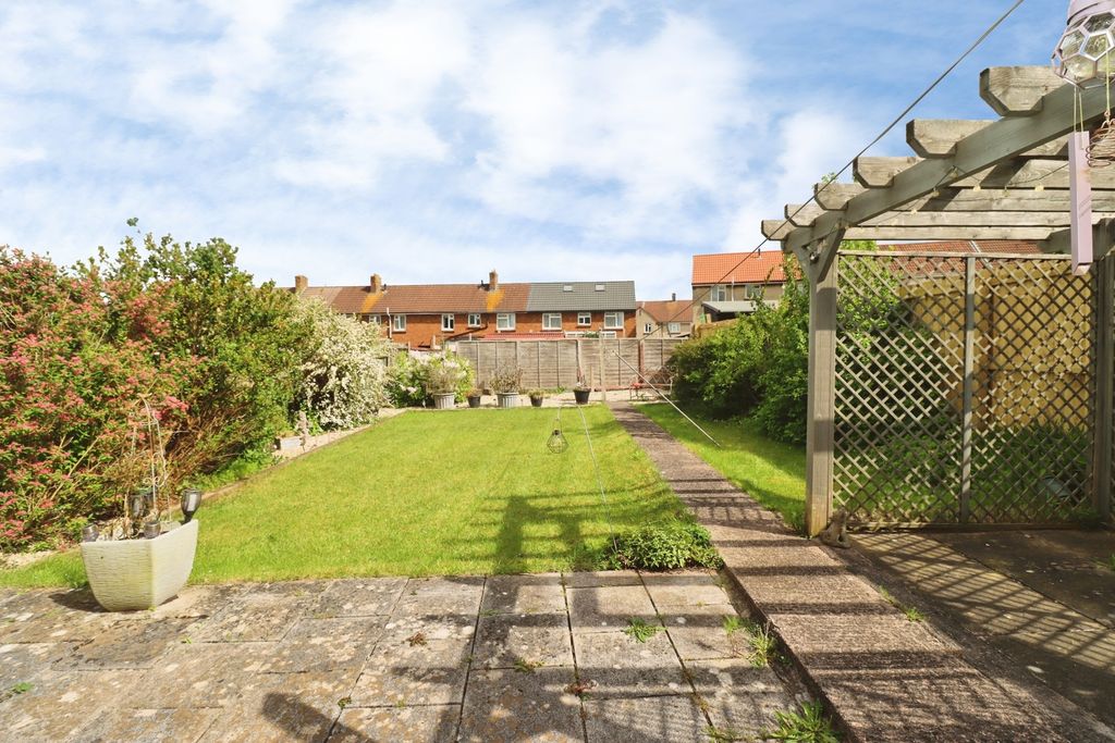 Property photo 3 of 16 Pbox-Img.Jpg