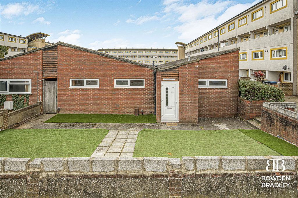 Property photo 1 of 14 A7_03403.Jpg