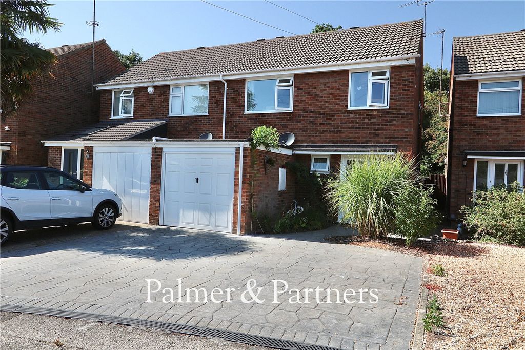 Property photo 1 of 19 Picture No. 03