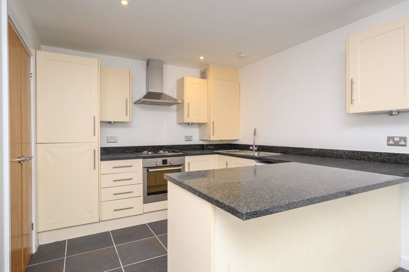 Property photo 2 of 6 Photo 6